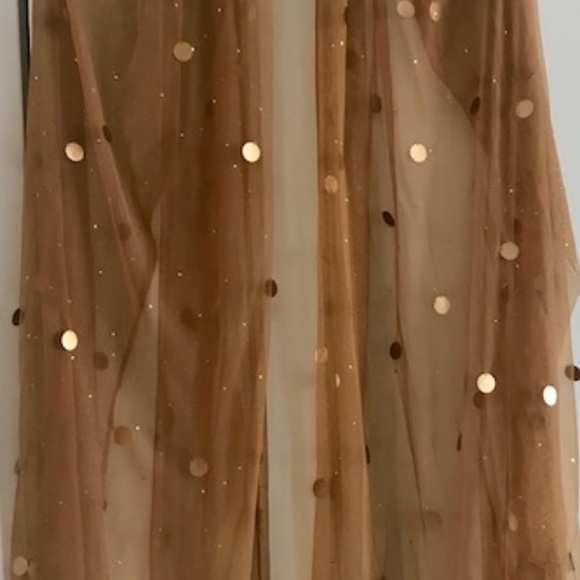 Nella Lulla - Picture 2 of 2